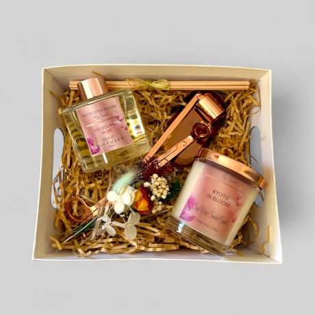 Gift Pack 4 Gift Pack 4